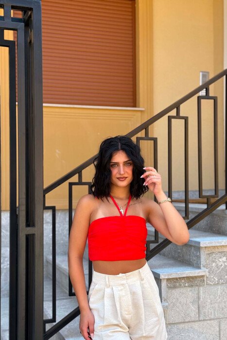 CROP TOP NJE NGJYRESH I THJESHTE PER FEMRA NE NGJYRE TE KUQE - KLAUDIO FASHION