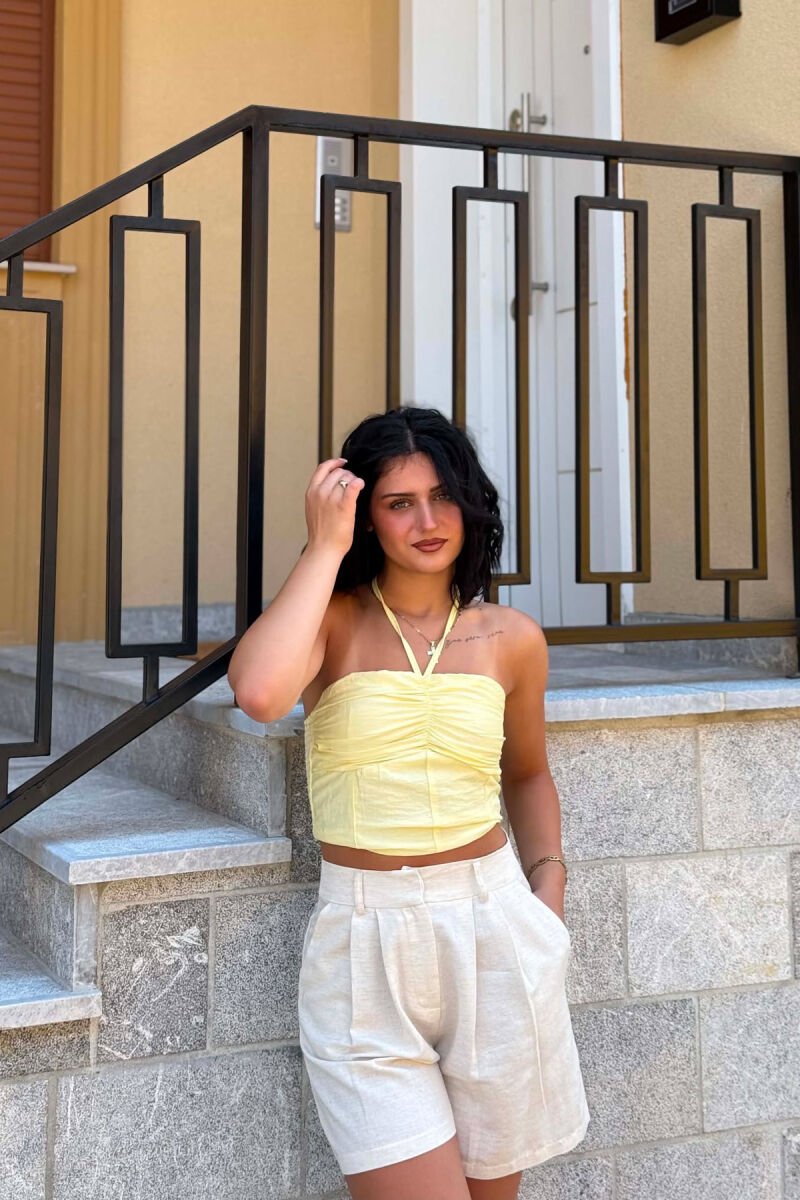 CROP TOP NJE NGJYRESH I THJESHTE PER FEMRA NE NGJYRE TE VERDHE - 1
