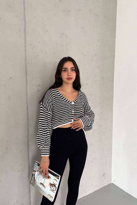 CROPPED STRIPE WOMEN CARDIGAN WHITE-BLACK/BAZE - KLAUDIO FASHION
