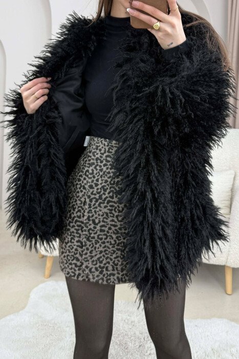 CURLY SHORT BUTTONED NECK DETAIL FAUX FUR WOMEN COAT BLACK/ E ZEZE - 4