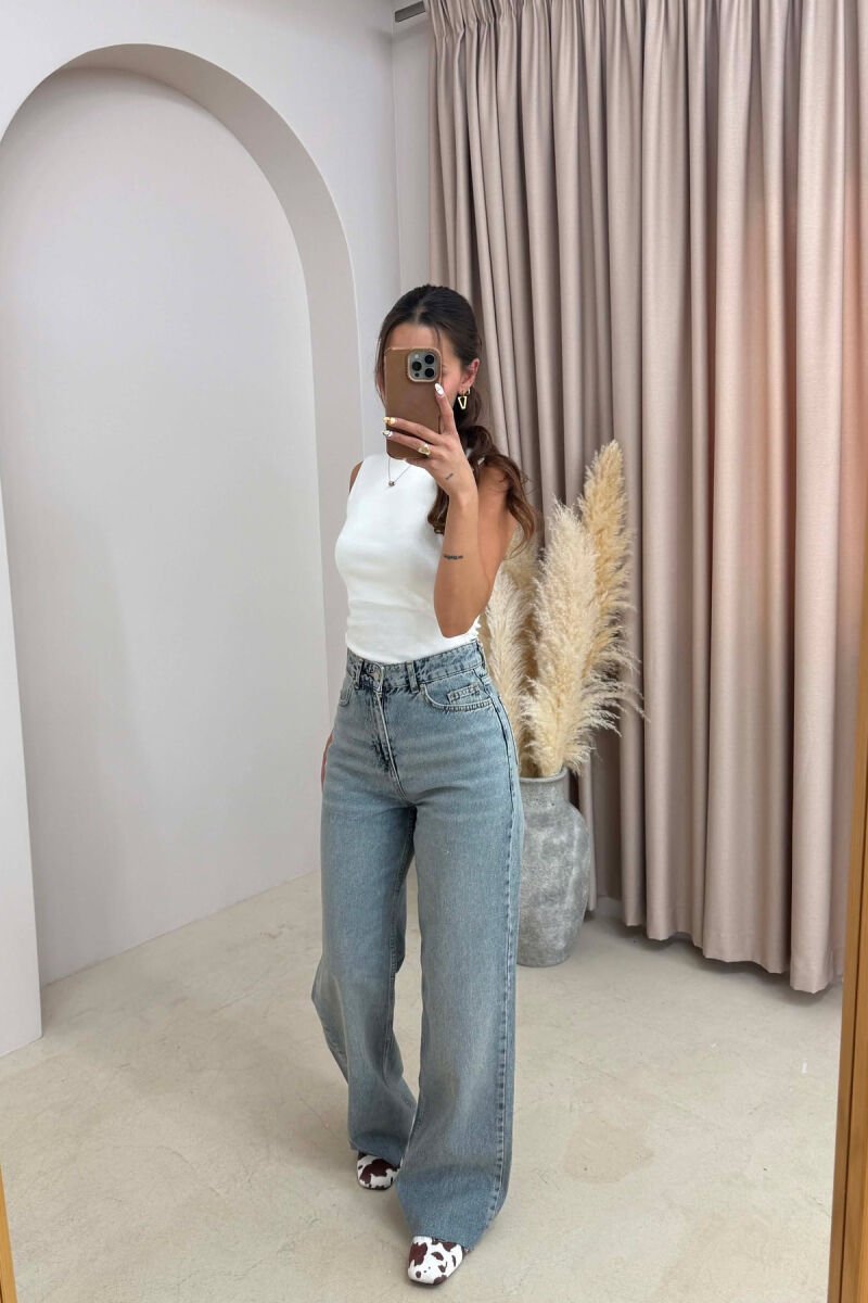 CUTTED EDGES ONE COLOR WOMAN JEANS LIGHTBLUE/BZ - 4