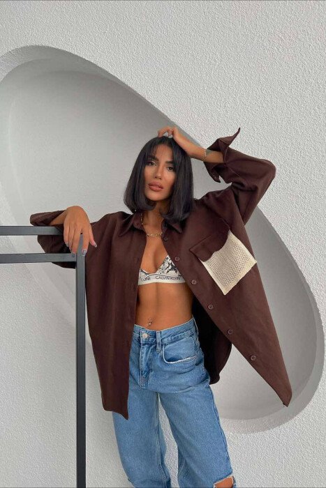  KËMISHË NJË NGJYRËSHE XHEP ME DIZAJN PËR FEMRA NË NGJYRËN KAFE - KLAUDIO FASHION