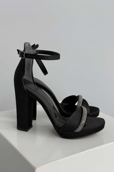 DIAMOND STRAP DETAIL HIGH HEEL WOMEN SANDALS BLACK/ E ZEZE - 2