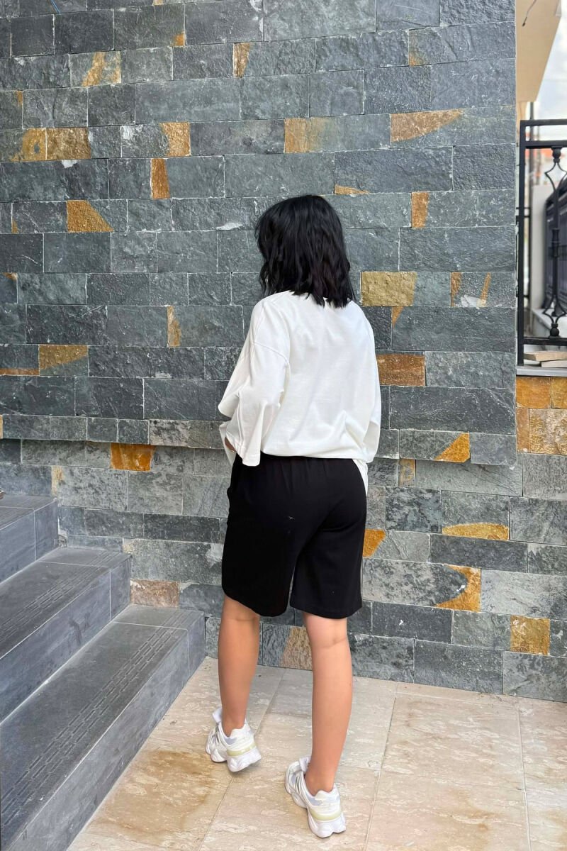 DIFFERENT COLORS T-SHIRT + SHORT SWEATPANTS WOMAN SET WHITE-E BARDHE - 10