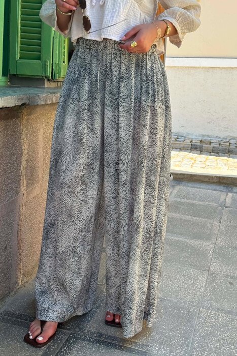 DIFFERENT DESIGN WIDE LEG WOMAN TROUSERS WHITE-E BARDHE - 4