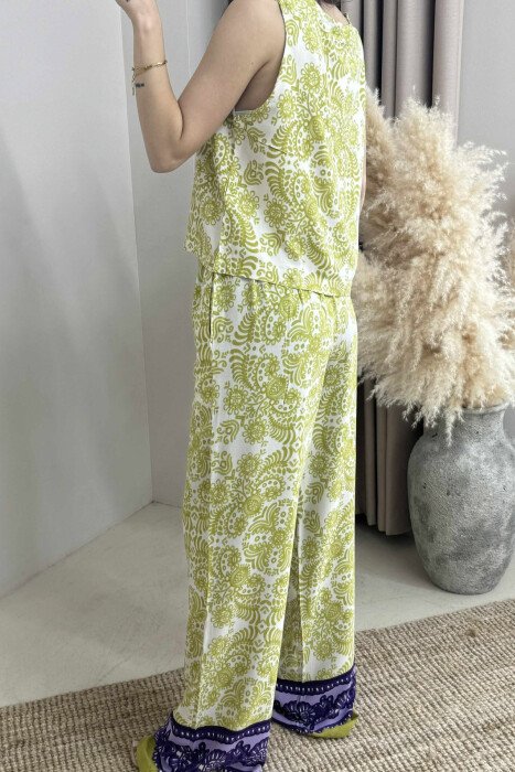 DIFFERENT PATTERNS DESIGN WOMEN SET LIGHT GREEN/JEZB - 3