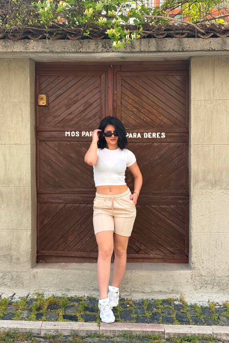 ELASTIC WAIST WOMAN SHORTS LIGHT BEIGE/BZHZB - 1