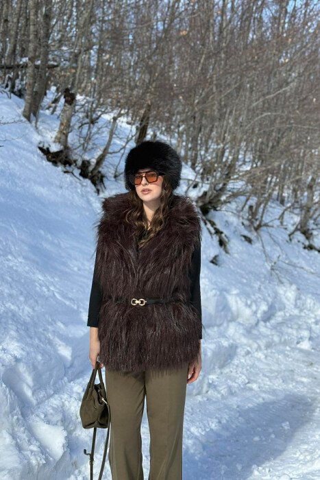 FAUX FUR BELT DETAIL WOMEN VEST BROWN/KAFE - KLAUDIO FASHION