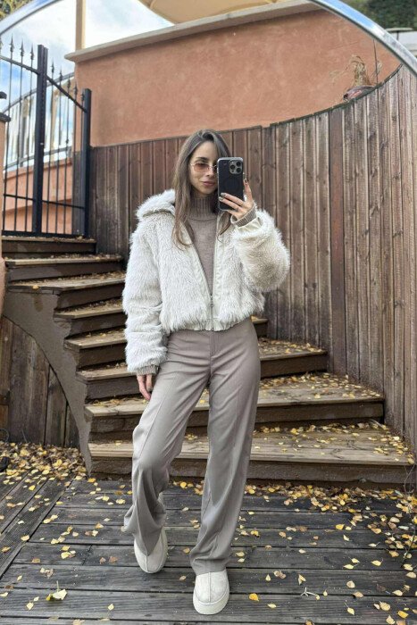FAUX FUR ZIPPERED WOMEN JACKET CREAM/KREM - KLAUDIO FASHION