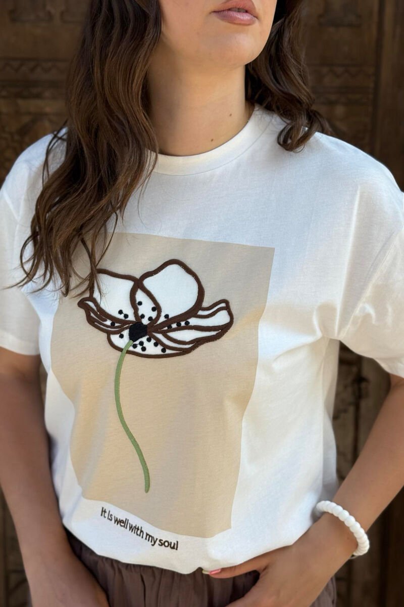 FLOWER IMAGE LITTLE WRITTINGS WOMEN T-SHIRT WHITE-E BARDHE - 8