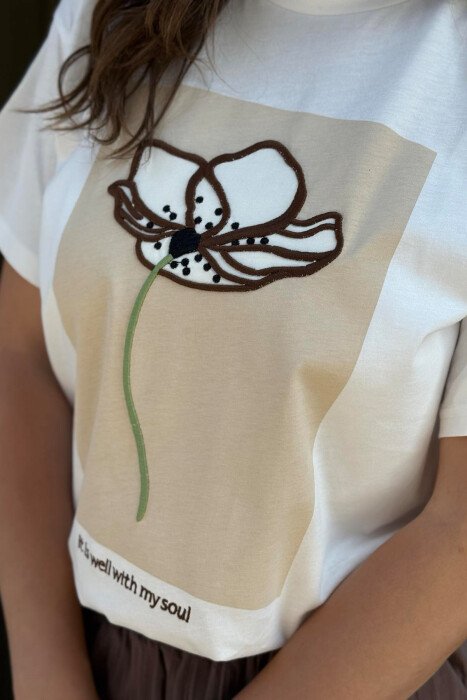 FLOWER IMAGE LITTLE WRITTINGS WOMEN T-SHIRT WHITE-E BARDHE - 9