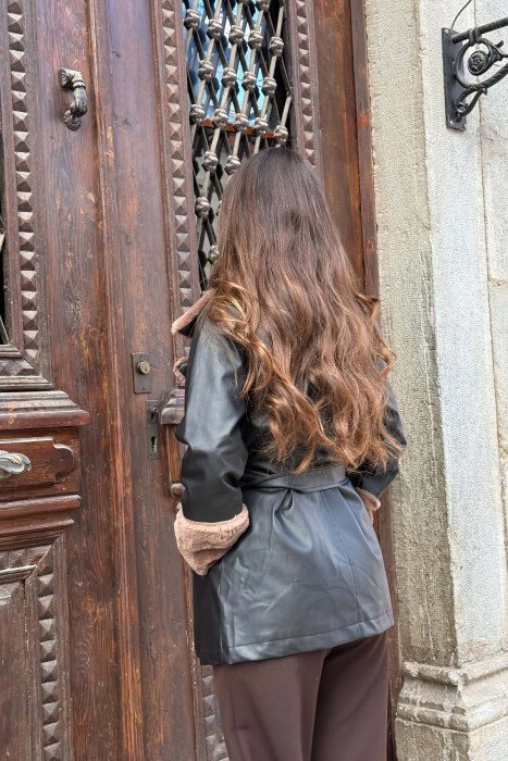 FLUFFY DETAILS LEATHER WOMAN COAT BLACK-BROWN/ZEKA - 3