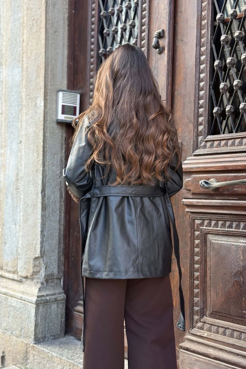 FLUFFY DETAILS LEATHER WOMAN COAT BLACK + LEO/ ZELEO - 5