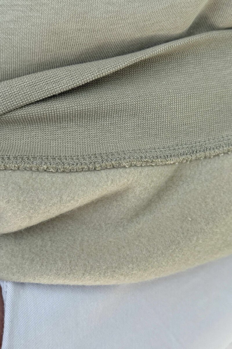 FLUFFY FRONT SIMPLE WRITTING MEN HOODIE OLIVE/ULLI - 3