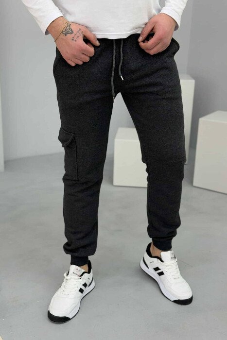 FLUFFY LITTLE WRITTINGS MEN SWEATPANTS DARK GREY/GEE - KLAUDIO FASHION