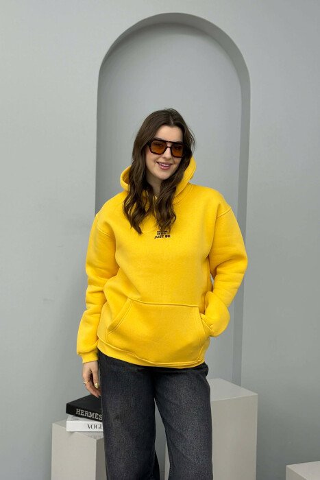 FLUFFY ONE COLOR FRONT WRITTING WOMEN HOODIE YELLOW/E VERDHE - KLAUDIO FASHION