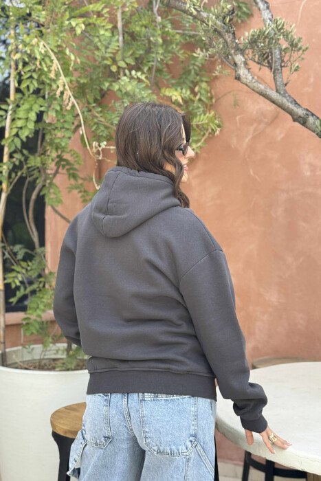FLUFFY ONE COLOR SMALL FRONT WRITTING WOMEN HOODIE DARK GREY/GEE - 4