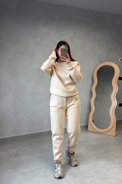 FLUFFY ONE COLOR SWEATSHIRT+ JOGGERS WOMEN SET BEIGE/BEZHE - KLAUDIO FASHION