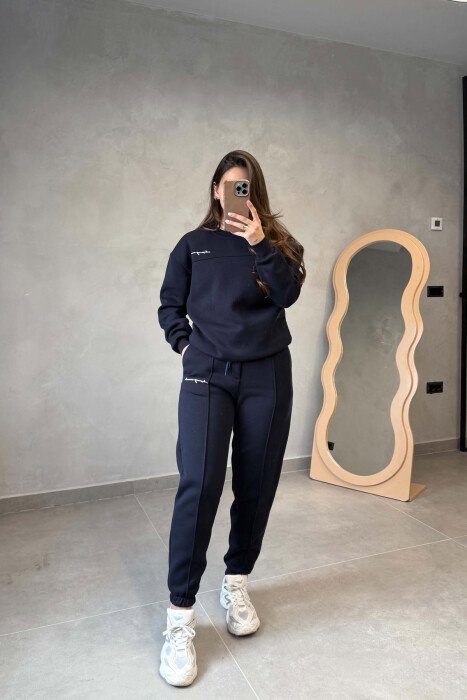 FLUFFY ONE COLOR SWEATSHIRT+ JOGGERS WOMEN SET DARK BLUE/BEE - KLAUDIO FASHION