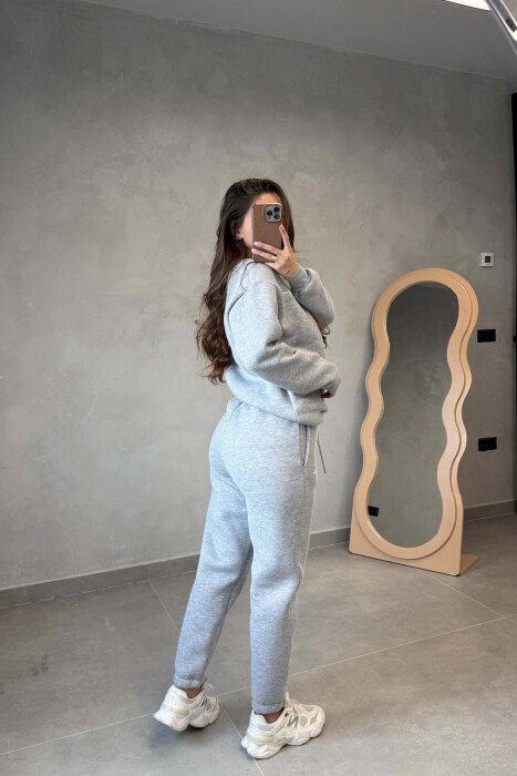 FLUFFY ONE COLOR SWEATSHIRT+ JOGGERS WOMEN SET GREY/GRI - 4
