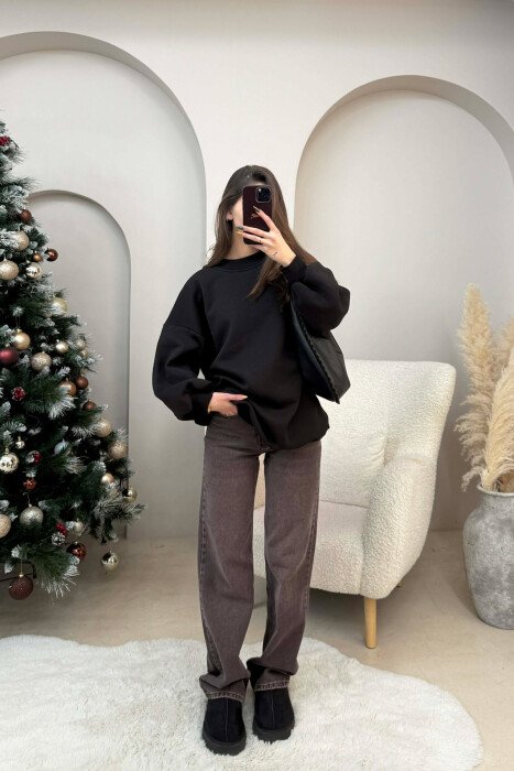 BLUZË ME PUSH PËR FEMRA NË NGJYRËN E ZEZË - KLAUDIO FASHION
