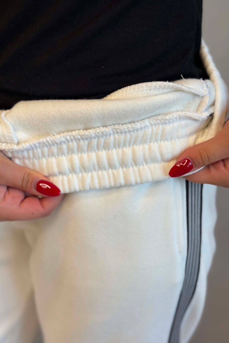 FLUFFY SIDE LINES WOMAN SWEATPANTS WHITE-E BARDHE - 5