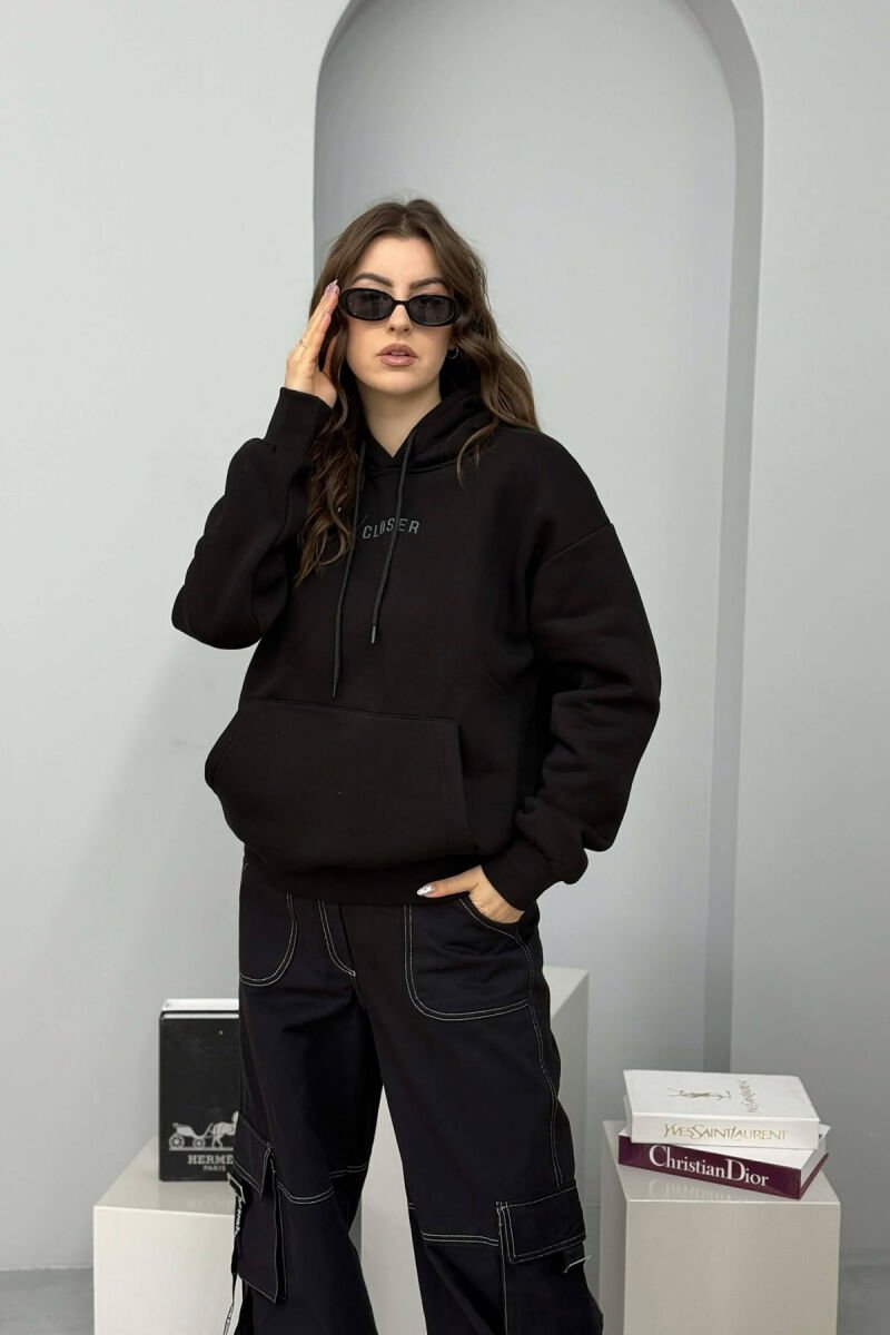 FLUFFY SIMPLE FRONT WRITTING WOMEN HOODIE BLACK/ E ZEZE - 1