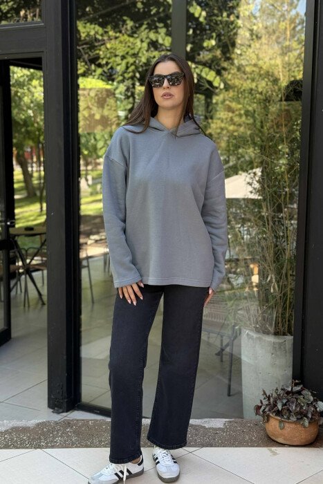 HOODIE E THJESHTË NJË NGJYRËSHE ME PUSH PËR FEMRA NË NGJYRËN GRI 