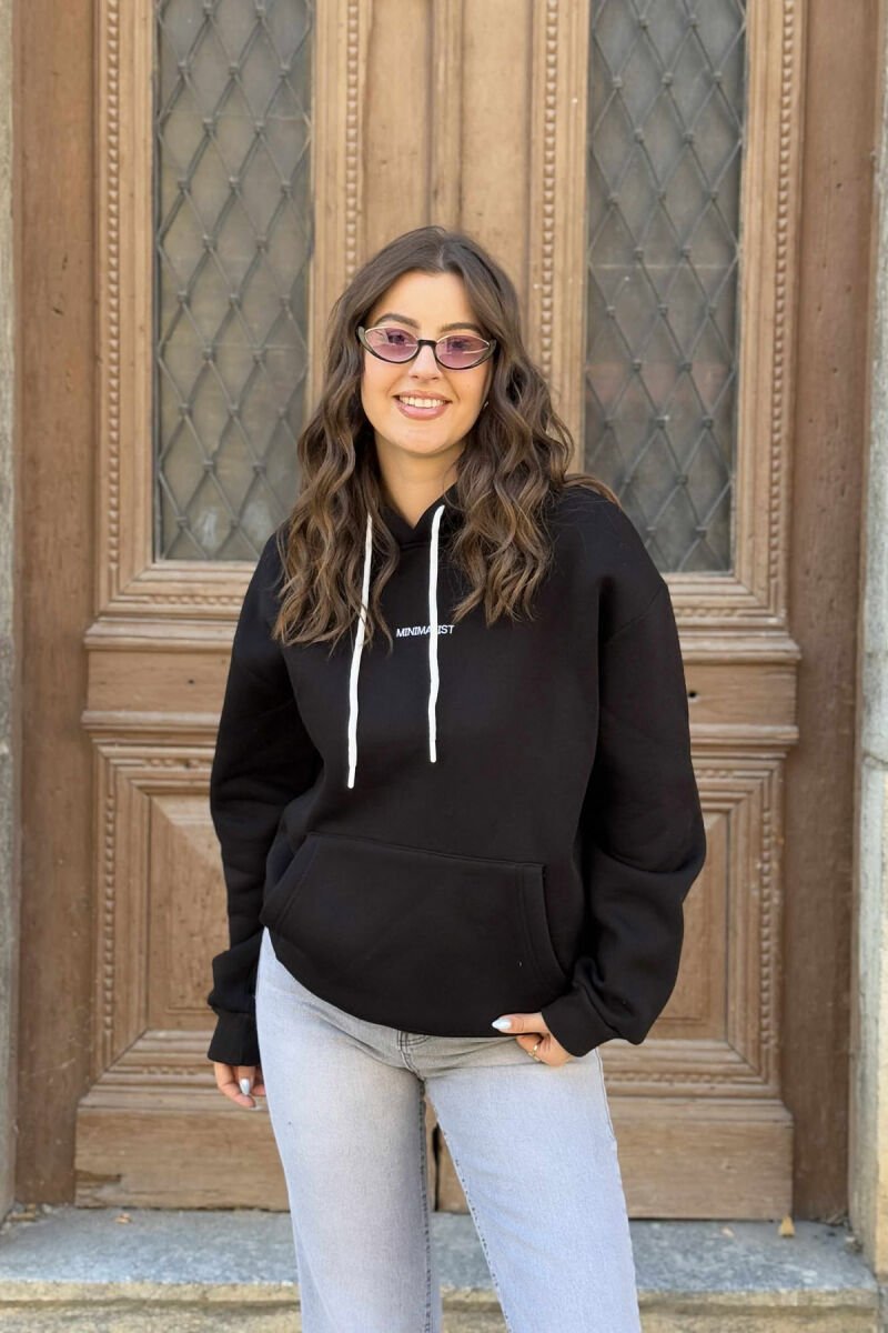 FLUFFY SMALL SIMPLE FRONT WRITTING WOMEN HOODIE BLACK/ E ZEZE - 1