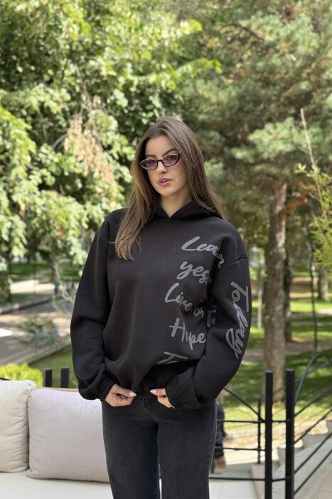 FLUFFY WRITTINGS ONE COLOR WOMEN HOODIE BLACK/ E ZEZE - 2
