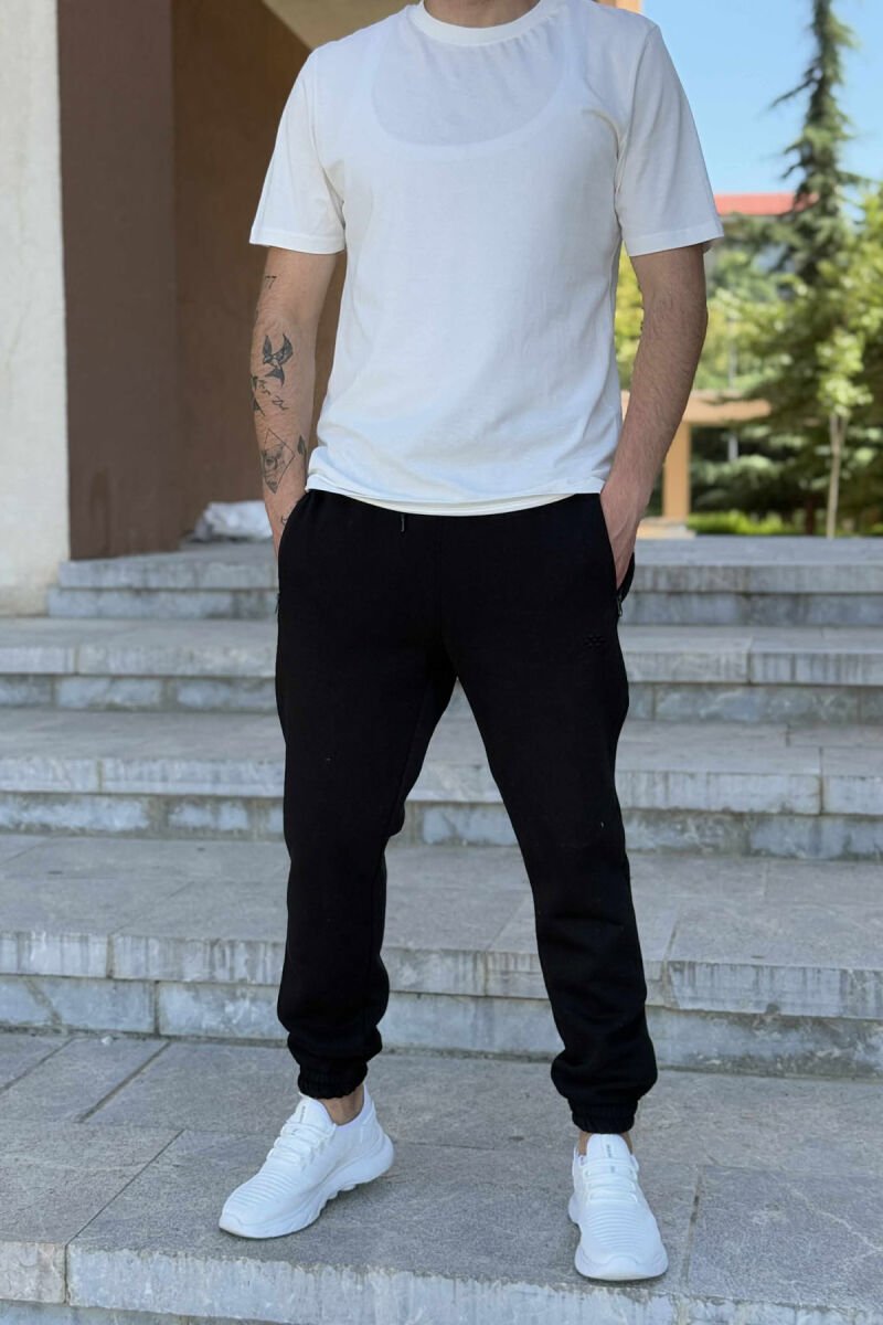 FLUFFY ZIPPER POCKETS ONE COLOR MEN JOGGERS BLACK/ E ZEZE - 2