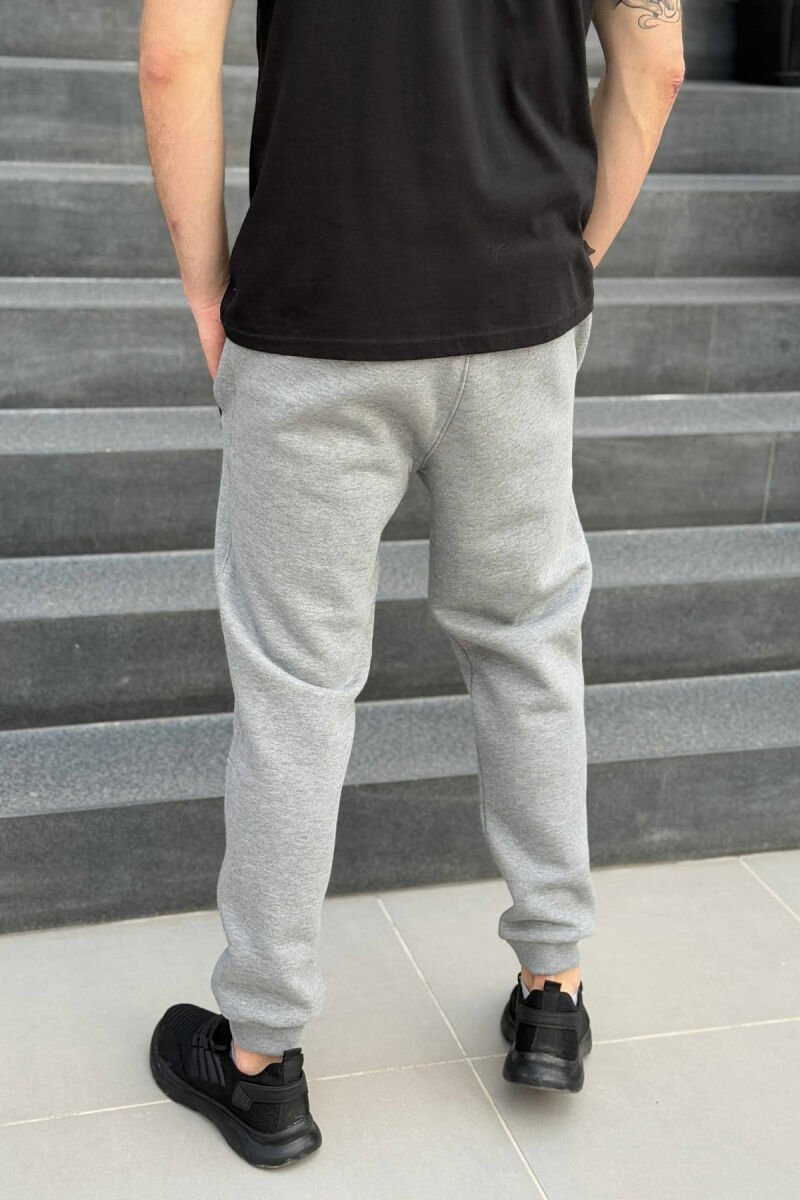 FLUFFY ZIPPER POCKETS ONE COLOR MEN JOGGERS GREY/GRI - 4