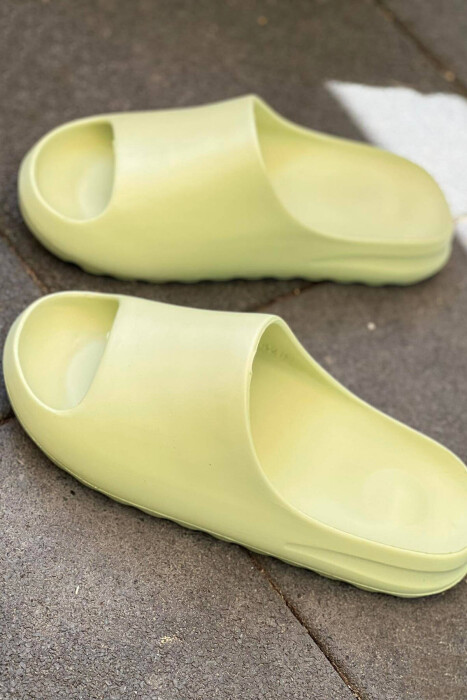 FOAM SLIPPERS MEN LIGHT GREEN/JEZB 