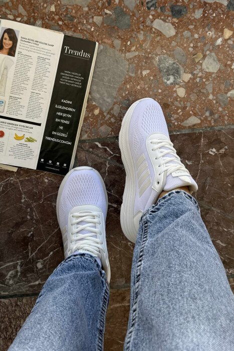 FOUR STRIPES PLATFORM SIMPLE WOMEN SNEAKERS WHITE-E BARDHE - 2