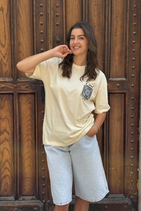FRONT & BACK IMAGE SIMPLE WOMEN T-SHIRT + 6 PAIR SOCKS CREAM/KREM - KLAUDIO FASHION