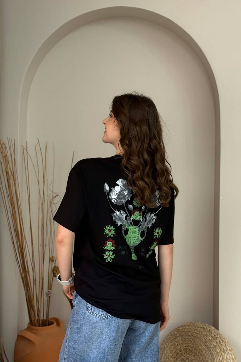 FRONT & BACK IMAGE WOMAN T- SHIRT + 6 PAIR SOCKS BLACK/ E ZEZE - 2