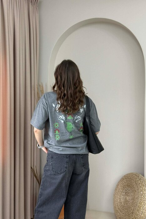 FRONT & BACK IMAGE WOMAN T- SHIRT + 6 PAIR SOCKS DARK GREY/GEE - 4