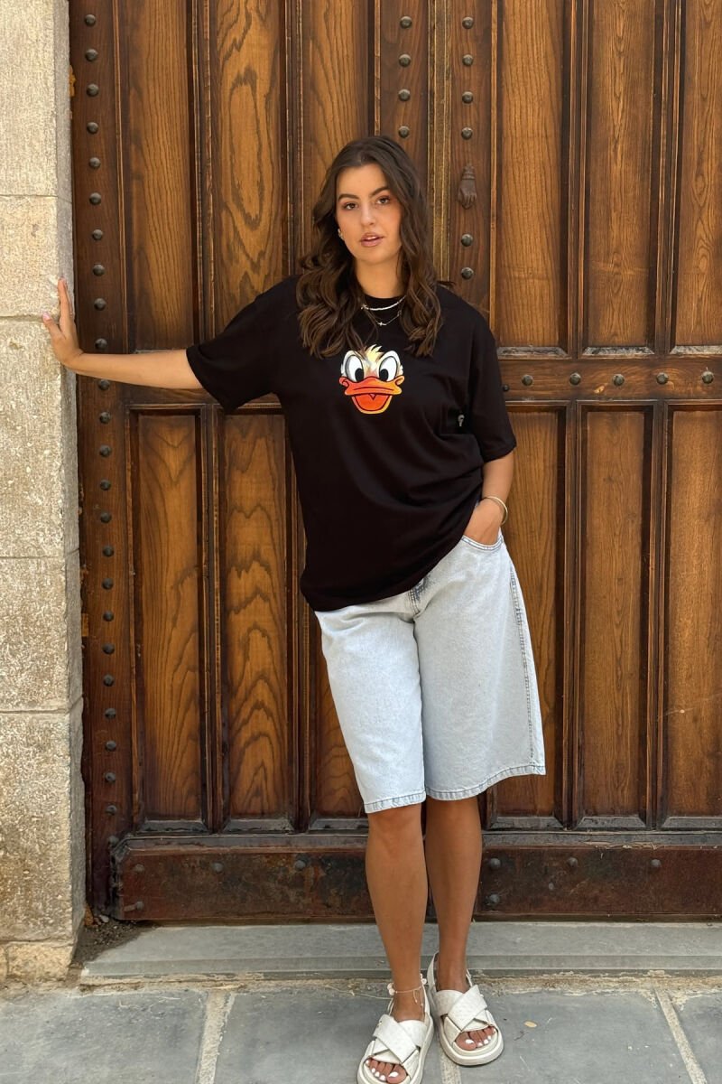 FRONT & BACK IMAGE WOMEN T-SHIRT BLACK/ E ZEZE - 1