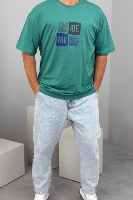 T-SHIRT I THJESHTË ME SHKRIME PËR MESHKUJ NË NGJYRËN JESHILE 