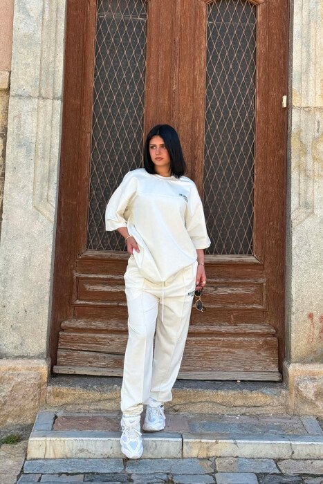 FRONT & BACK WRITTINGS T-SHIRT + JOGGERS WOMAN SET CREAM/KREM - 5