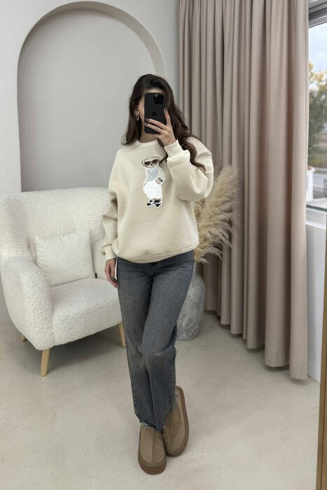 FRONT BEAR IMAGE FLUFFY WOMEN SWEATSHIRT BEIGE/BEZHE - KLAUDIO FASHION
