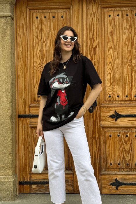 FRONT IMAGE BACK WRITTINGS WOMEN T-SHIRT + 6 PAIR SOCKS BLACK/ E ZEZE - 1