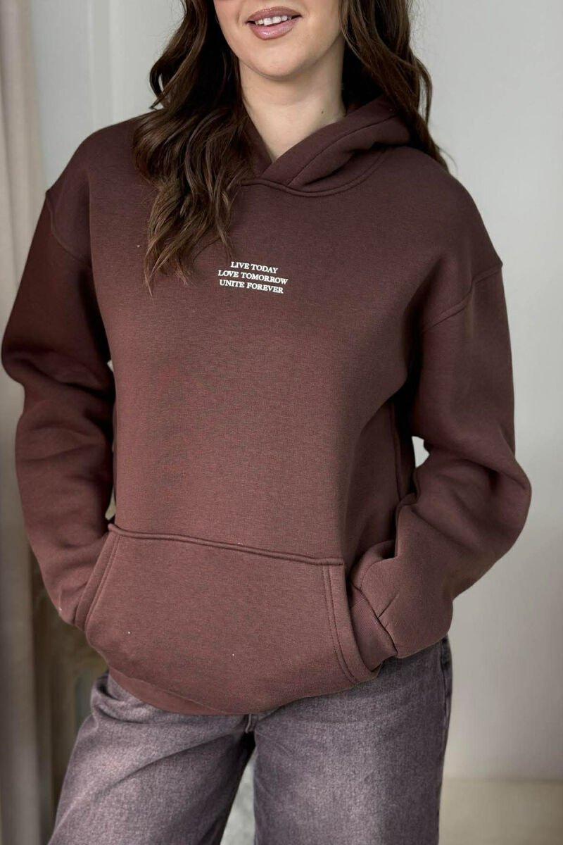 FRONT LITTLE WRITTINGS FLUFFY WOMEN HOODIE DARK BROWN/KAE - 4