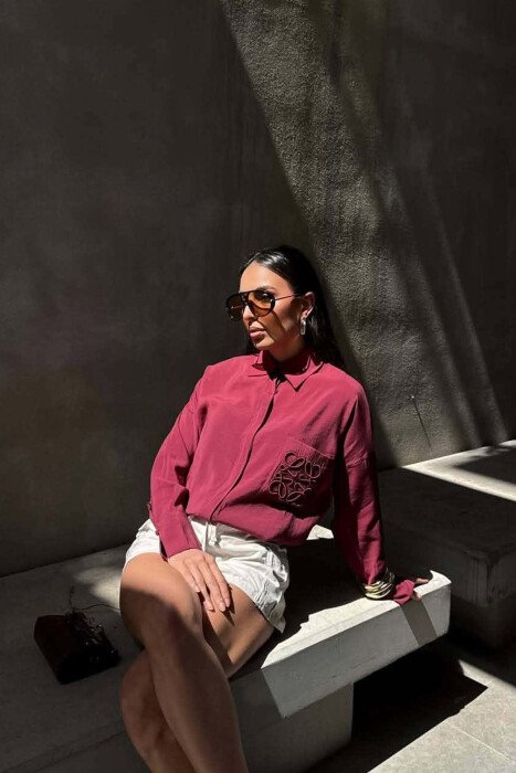 FRONT POCKET ONE COLOR WOMAN SHIRT BURGUNDY/VISHNJE 