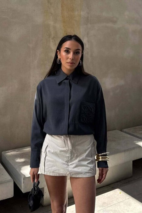 FRONT POCKET ONE COLOR WOMAN SHIRT DARK GREY/GEE 