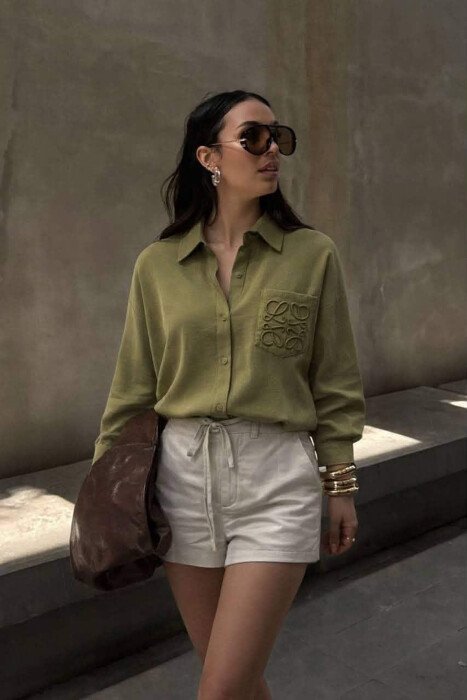 FRONT POCKET ONE COLOR WOMAN SHIRT OLIVE/ULLI 