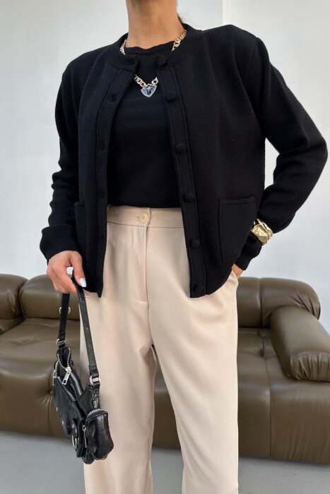 FRONT POCKET ROUND NECK WOMAN CARDIGAN BLACK/ E ZEZE - 1