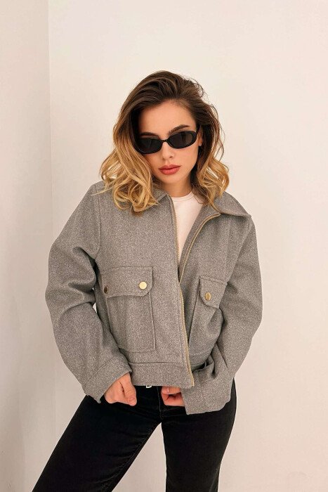 FRONT POCKETS SHORT WOMEN JACKET GREY/GRI - 3