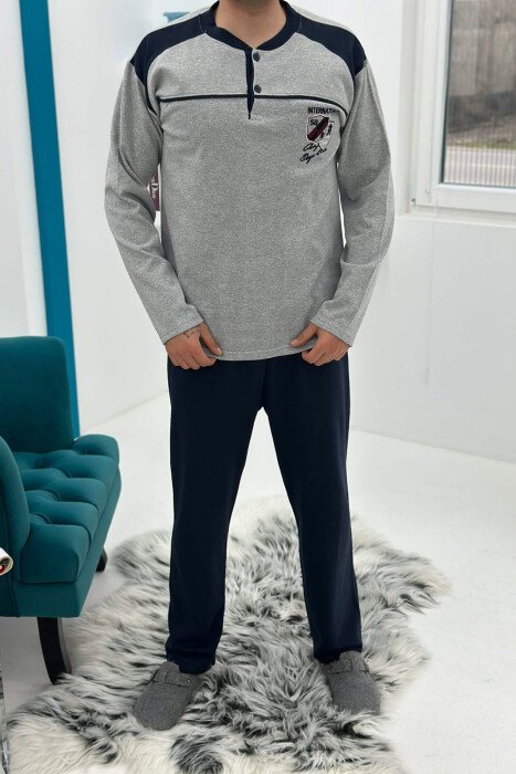 PIZHAME BLUZE ME LOGO TE VOGEL + TUTA PER MESHKUJ NE NGJYRE GRI - KLAUDIO FASHION