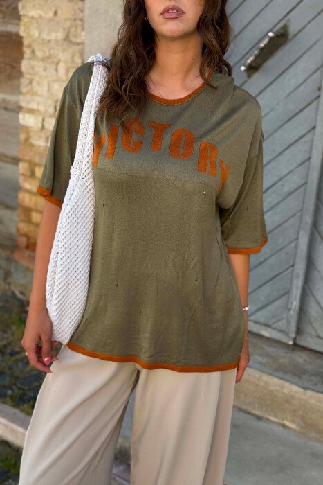 FRONT WRITTING WOMAN T-SHIRT OLIVE/ULLI - 2
